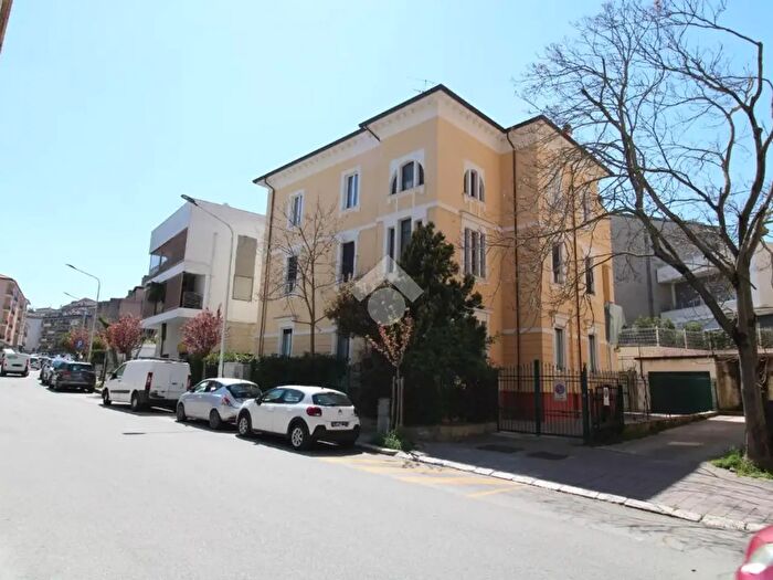 Appartamento bilocale in vendita in Viale Principe di Piemonte, Campobasso