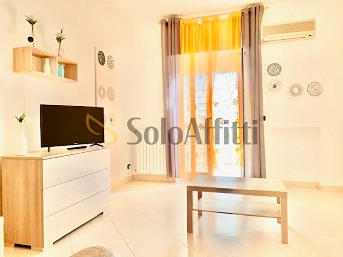 Appartamento trilocale in affitto in Via Ricciotto Canudo, Bari