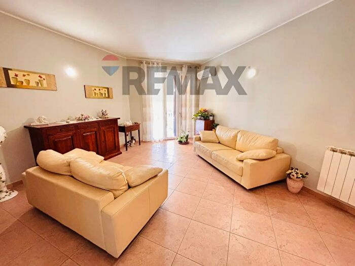 Appartamento quadrilocale in vendita in Via Giuseppe Maria Danieli, Siracusa