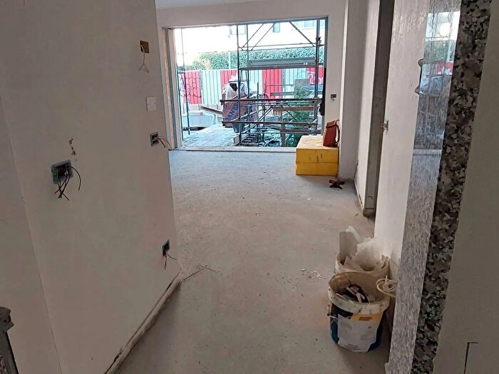 Appartamento trilocale in vendita in Via Rossini, San Giuliano Milanese