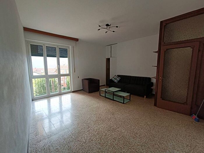 Appartamento trilocale in affitto in Via Quaglio, Sagnino, Como