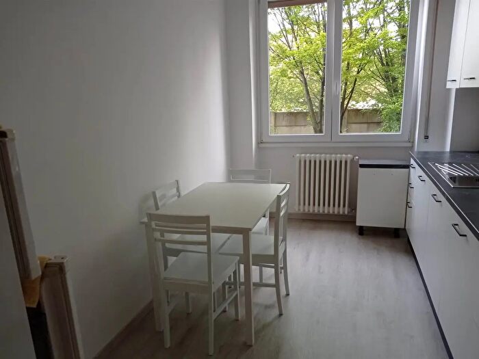 Appartamento bilocale in affitto in Via Tremelloni, Milano