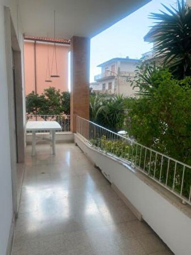Appartamento con 5 locali in vendita in Via Olimpia, Formia