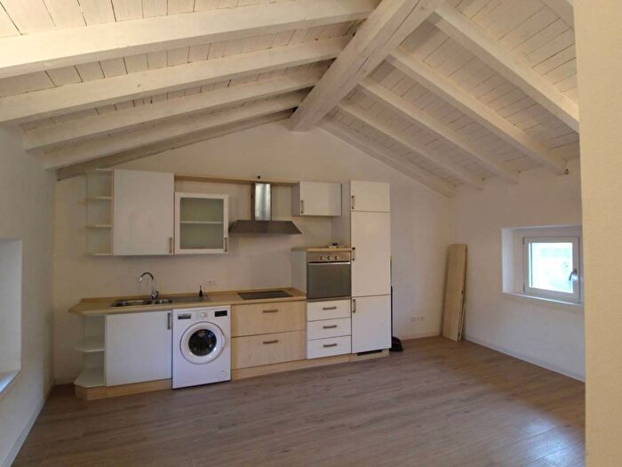 Appartamento monolocale in affitto in Via Galileo Galilei, Sartirana Cassina Cicognola Sabbioncello, Merate