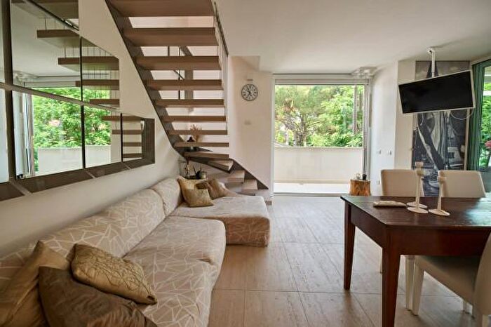 Appartamento con 5 locali in vendita in Cervia