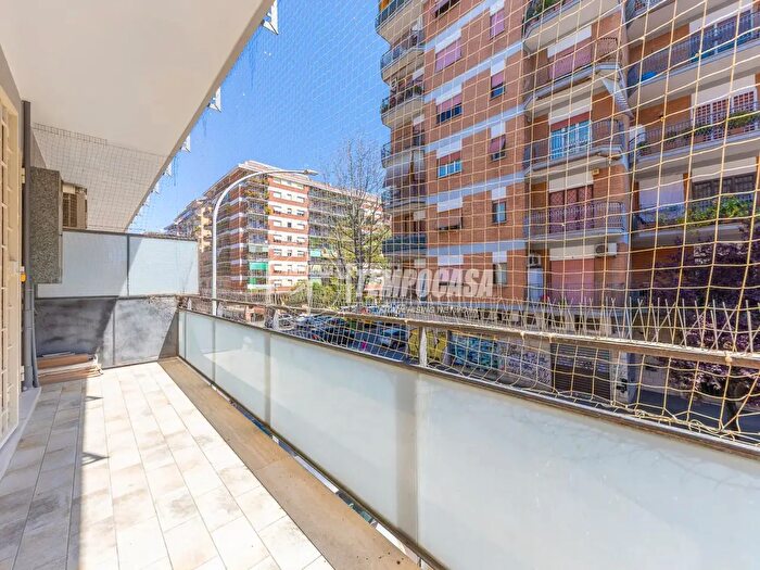 Appartamento bilocale in vendita in Viale Spartaco, Roma