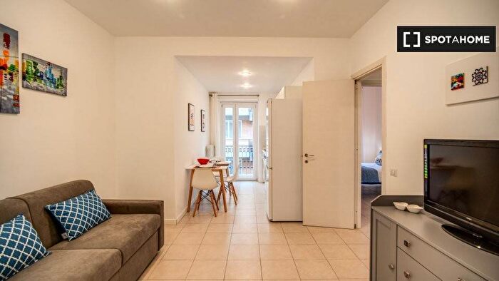 Appartamento in affitto in Via Gualtiero Serafino, Medaglie d'Oro, Roma