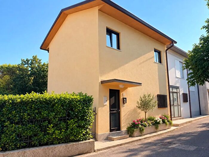 Casa trilocale in vendita in Località Sistiana, Duino Aurisina