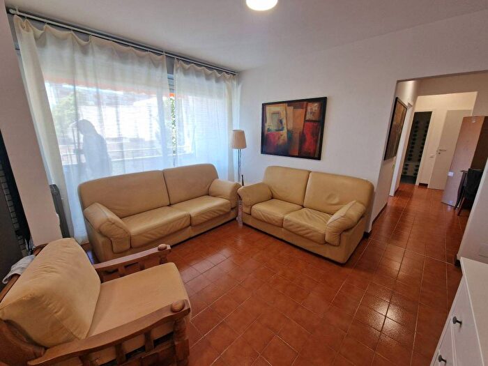 Appartamento trilocale in affitto in Via Ottorino Respighi, Rivarolo, Genova