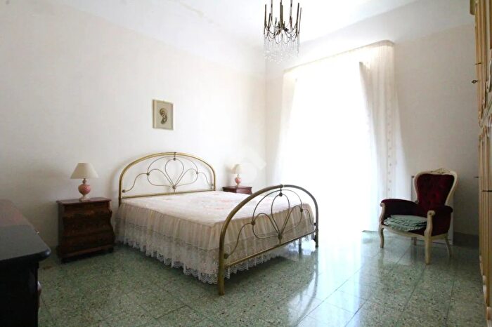 Appartamento trilocale in vendita in Via Magenta, Molfetta