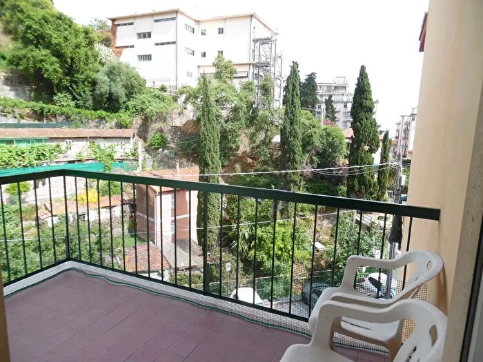 Appartamento quadrilocale in vendita in Via Dante Alighieri, Sanremo