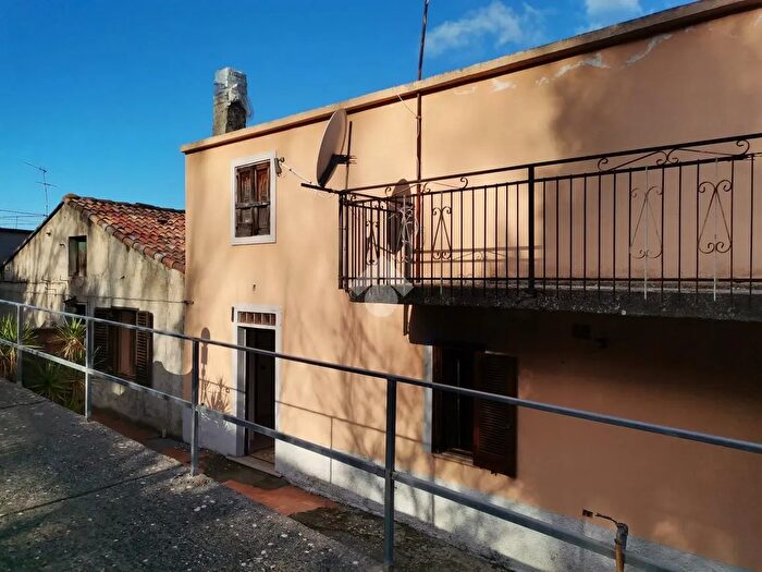 Casa con 6 locali in vendita in Contrada Lago, Buonvicino