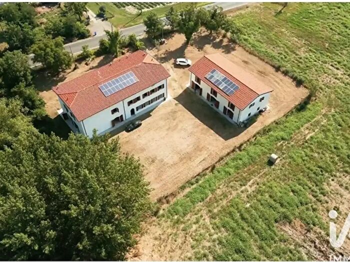Casa con 16 locali in vendita in Via I Maggio, San Felice Sul Panaro
