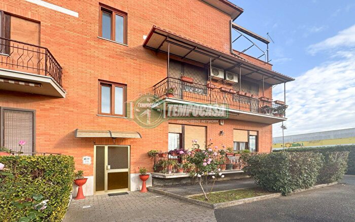 Appartamento quadrilocale in vendita in Via Anguillarese, Anguillara Sabazia