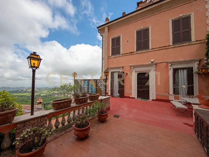 Appartamento in vendita in Viale Madonna del Tufo, Rocca Di Papa