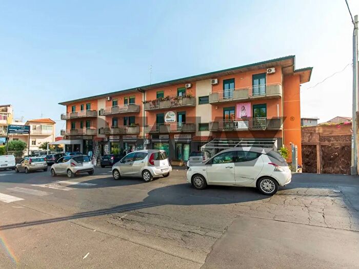 Appartamento trilocale in vendita in Via Antonio Gramsci a, Gravina Di Catania