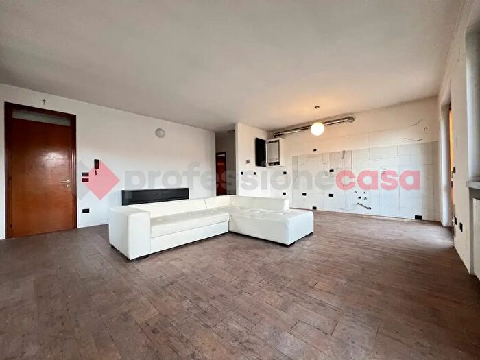 Appartamento quadrilocale in vendita in Via Loira b, San Pietro In Cariano