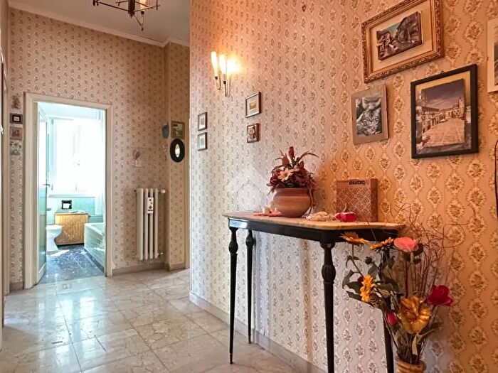 Appartamento trilocale in vendita in Via Gradara, Ascoli Piceno
