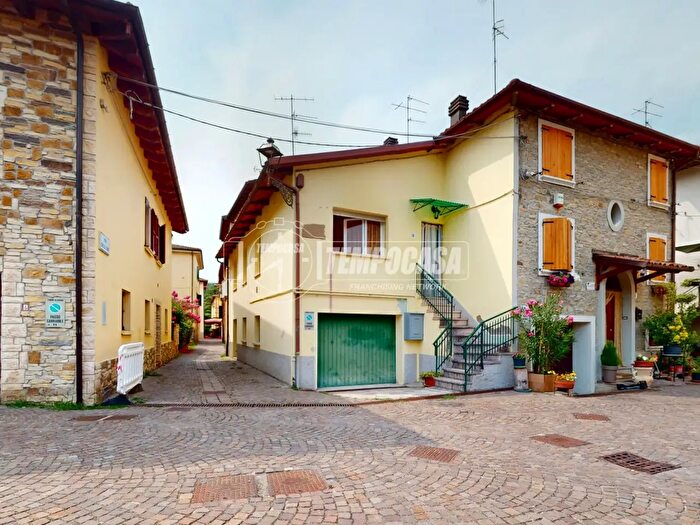 Casa trilocale in vendita in Via dell'Aia Savigno, Valsamoggia