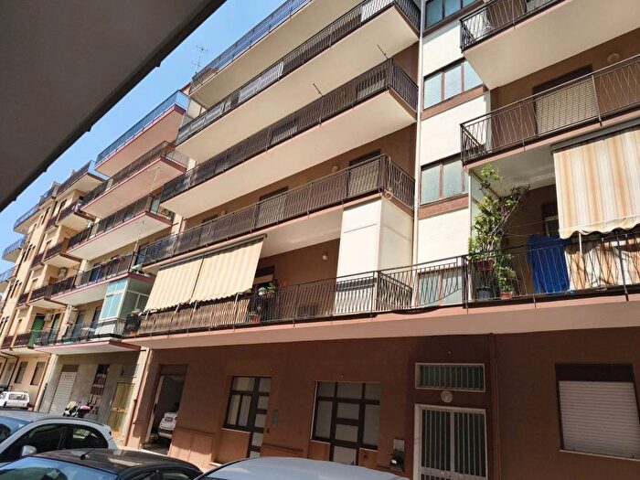 Appartamento con 5 locali in affitto in Via Santa Lucia, Alì Terme