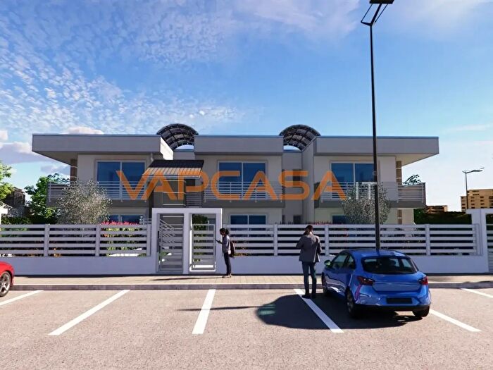 Appartamento trilocale in vendita in Papa Paolo VI, Calcio