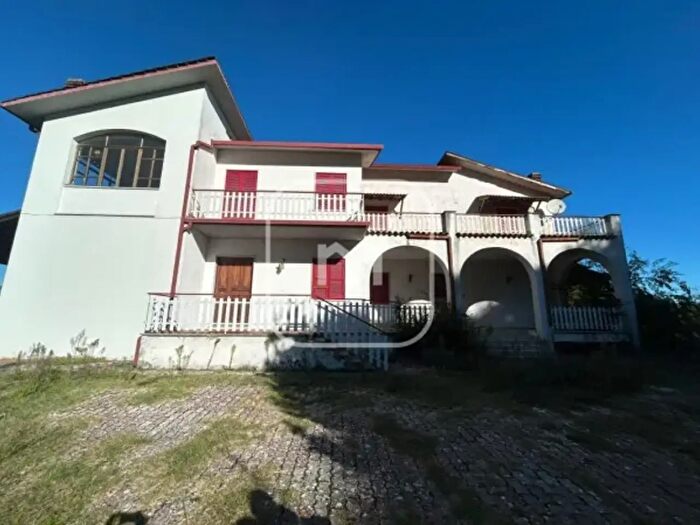Casa con 6 locali in vendita in Via Guglielmo Marconi Traversa, Artena