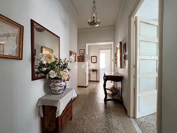 Appartamento trilocale in vendita in Via Bologna, Agrigento