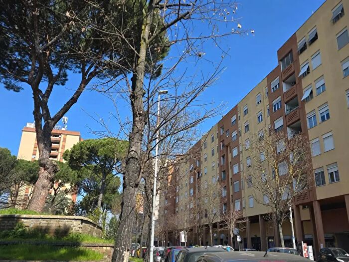 Appartamento trilocale in affitto in Via Monte Urano, Roma