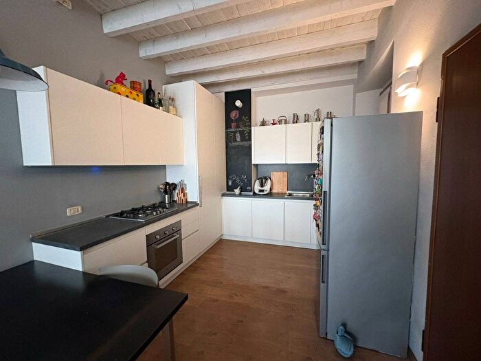 Appartamento trilocale in affitto in Corso Marzo, Porta Vittoria, Milano