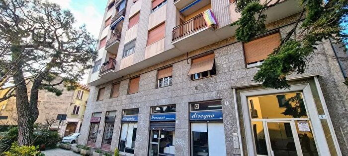 Appartamento in vendita in Via Madonnina del Grappa SantErasmo Oltresempione Legnano Milano Lombardia Italia, Legnano
