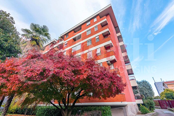 Appartamento bilocale in vendita in Via Ovada, Milano