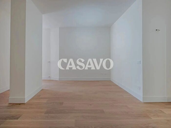 Appartamento trilocale in vendita in Via Antonio Gramsci, Roma