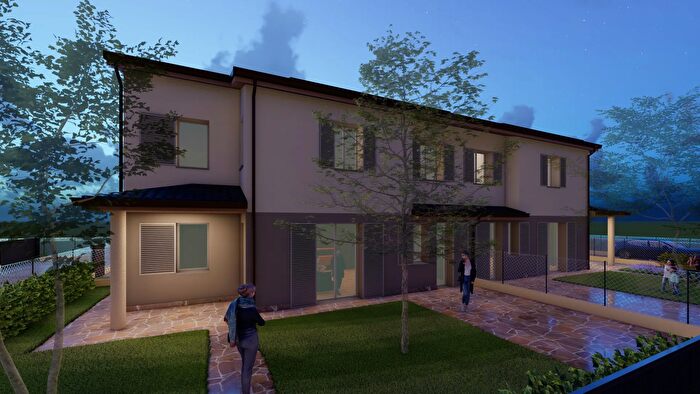 Casa quadrilocale in vendita in Lugo