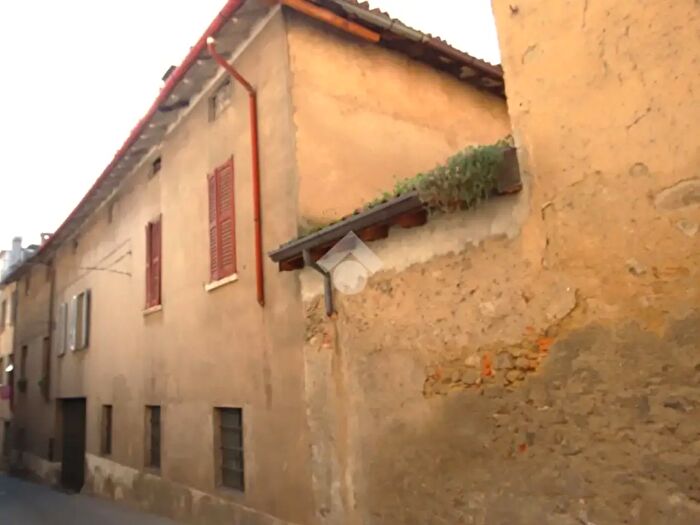 Casa quadrilocale in vendita in Via Carlo Sessa, Cremella