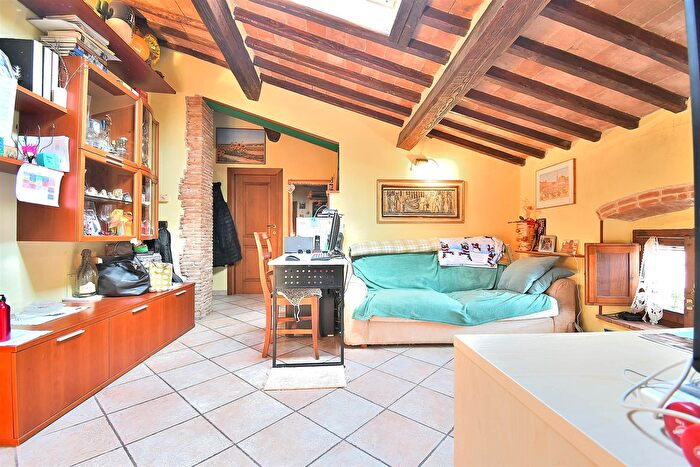 Appartamento quadrilocale in vendita in Via Chiantigiana, Monteriggioni