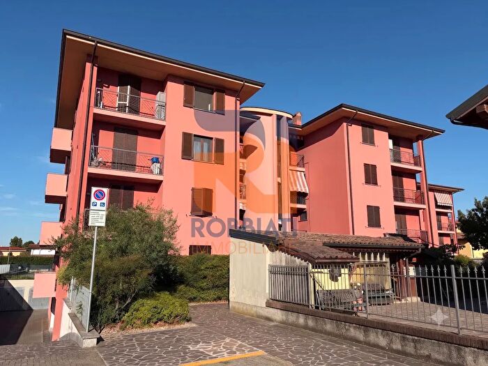 Appartamento bilocale in vendita in Via Massimo d'Antona, Cava Manara