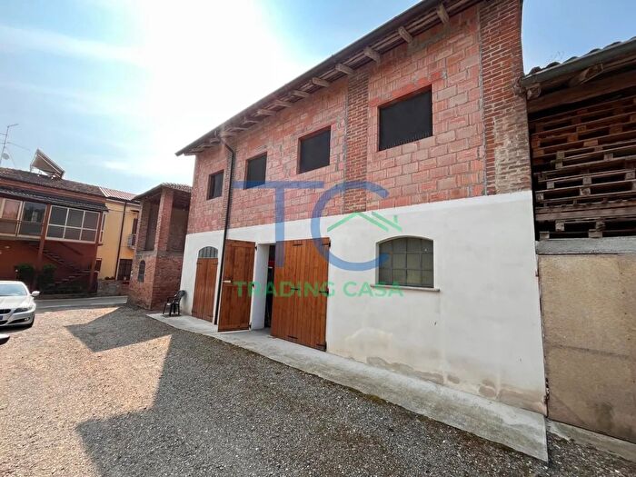 Casa bilocale in vendita in Località Canneto Sopra, Gazzola
