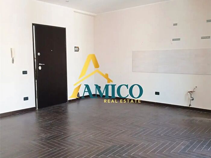 Appartamento quadrilocale in vendita in Via Francesco Petrarca, Bagheria