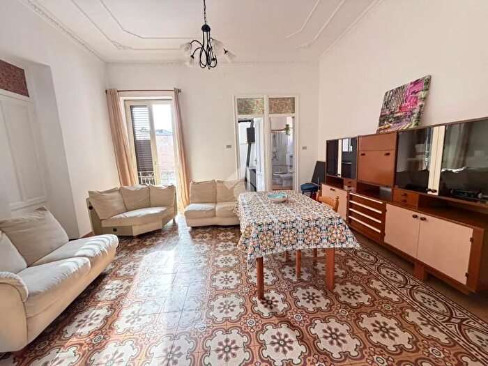 Appartamento quadrilocale in affitto in Via Giorgio Arcoleo, Palermo