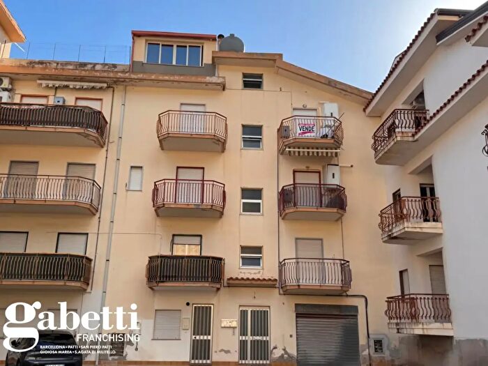 Appartamento quadrilocale in vendita in Via P S Mattarella, Gioiosa Marea