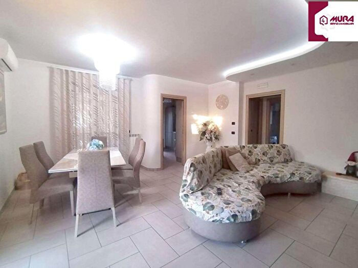 Appartamento trilocale in vendita in Via Giacomo Leopardi, San Marcellino