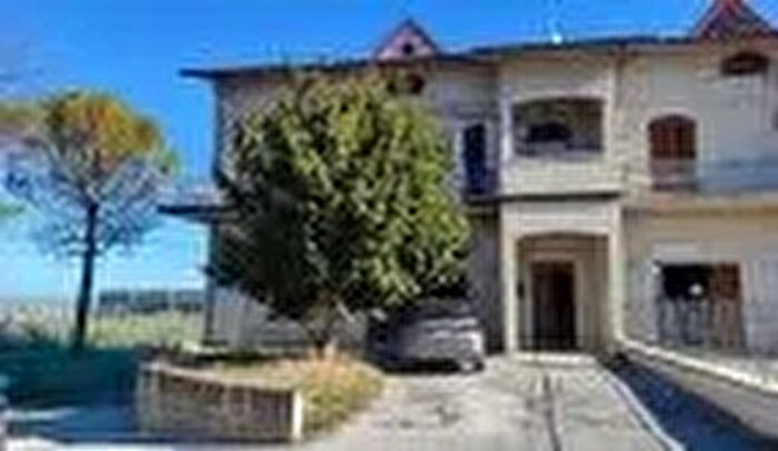 Casa con 8 locali in vendita in Strada Cingoli MC Italia Strada Villa Strada, Cingoli