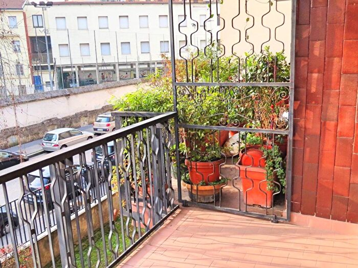 Appartamento quadrilocale in affitto in via Soldati, Cenisio, Milano