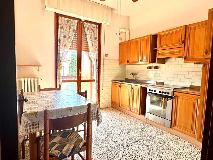 Appartamento con 5 locali in vendita in Empoli