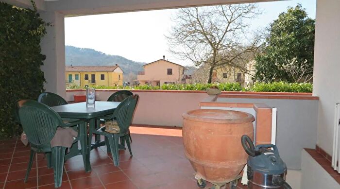Appartamento con 6 locali in vendita in Via Soliera, Fivizzano