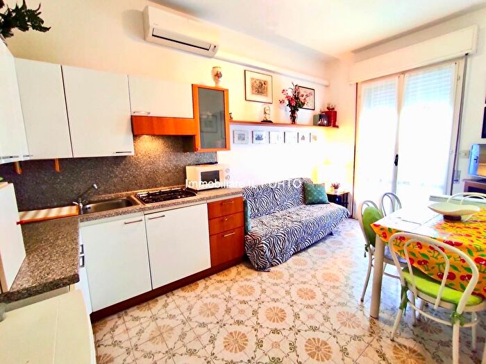 Appartamento trilocale in vendita in Comacchio