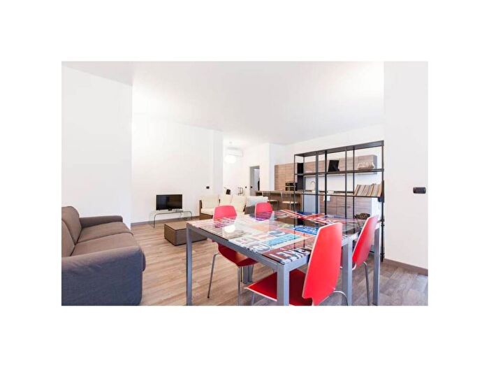 Appartamento quadrilocale in affitto in Via Fryderyk Chopin, Vigentino Fatima, Milano
