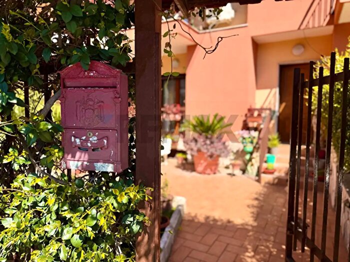 Casa con 7 locali in vendita in Via Tevere, Marano Di Napoli