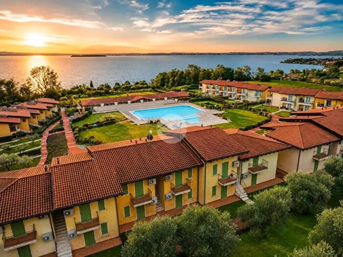 Appartamento bilocale in affitto in Via Giovanni Pascoli, Manerba Del Garda