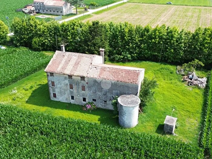 Casa con 5 locali in vendita in Via Romanie, San Giorgio In Bosco